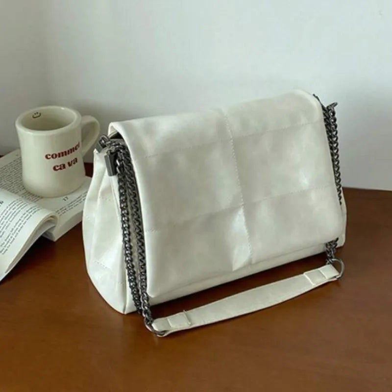 Bolsa Keira de Luxo Tiracolo em Couro
