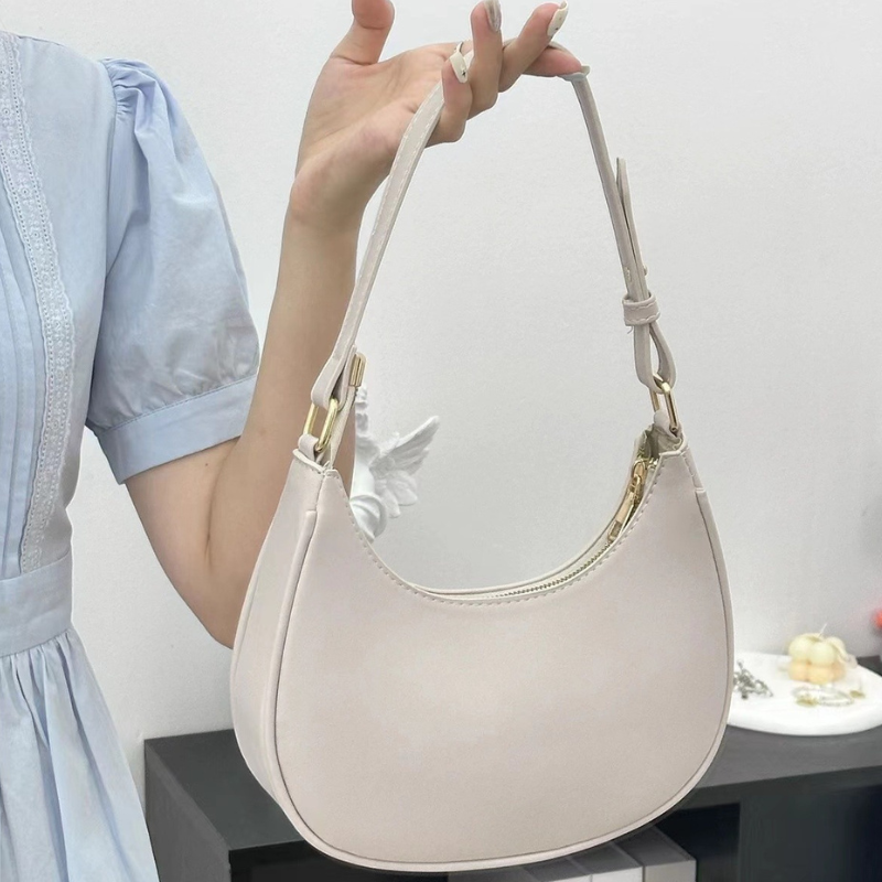 Bolsa Ciara Baguete Minimalista