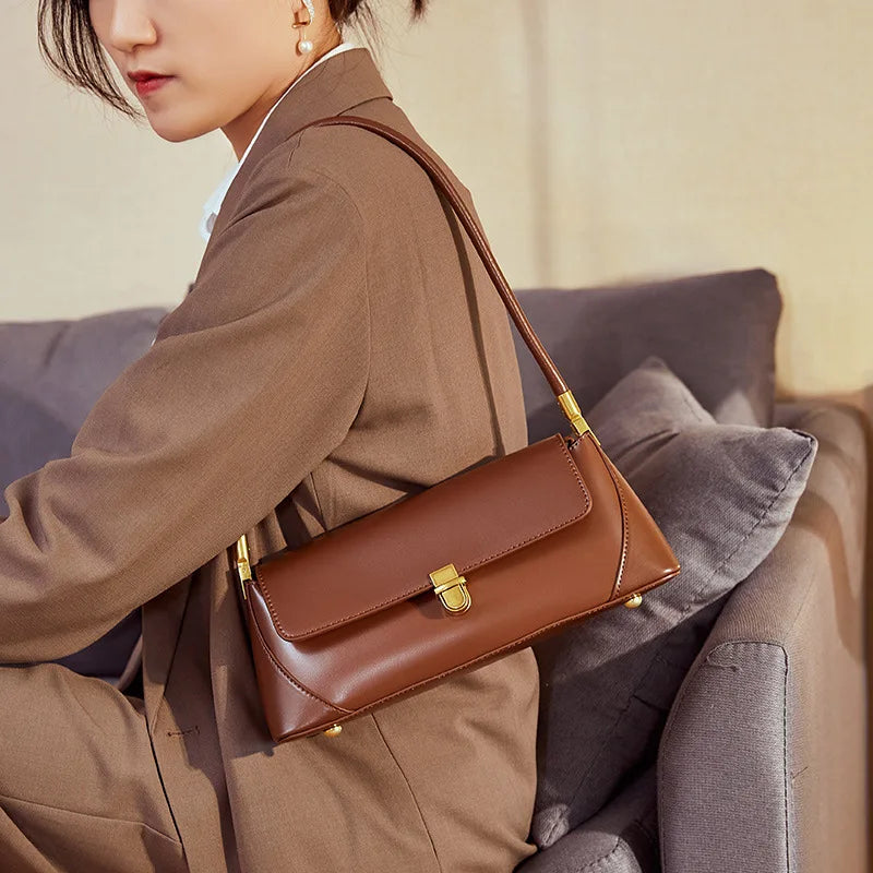Bolsa Elysia Baguete de Couro Retrô