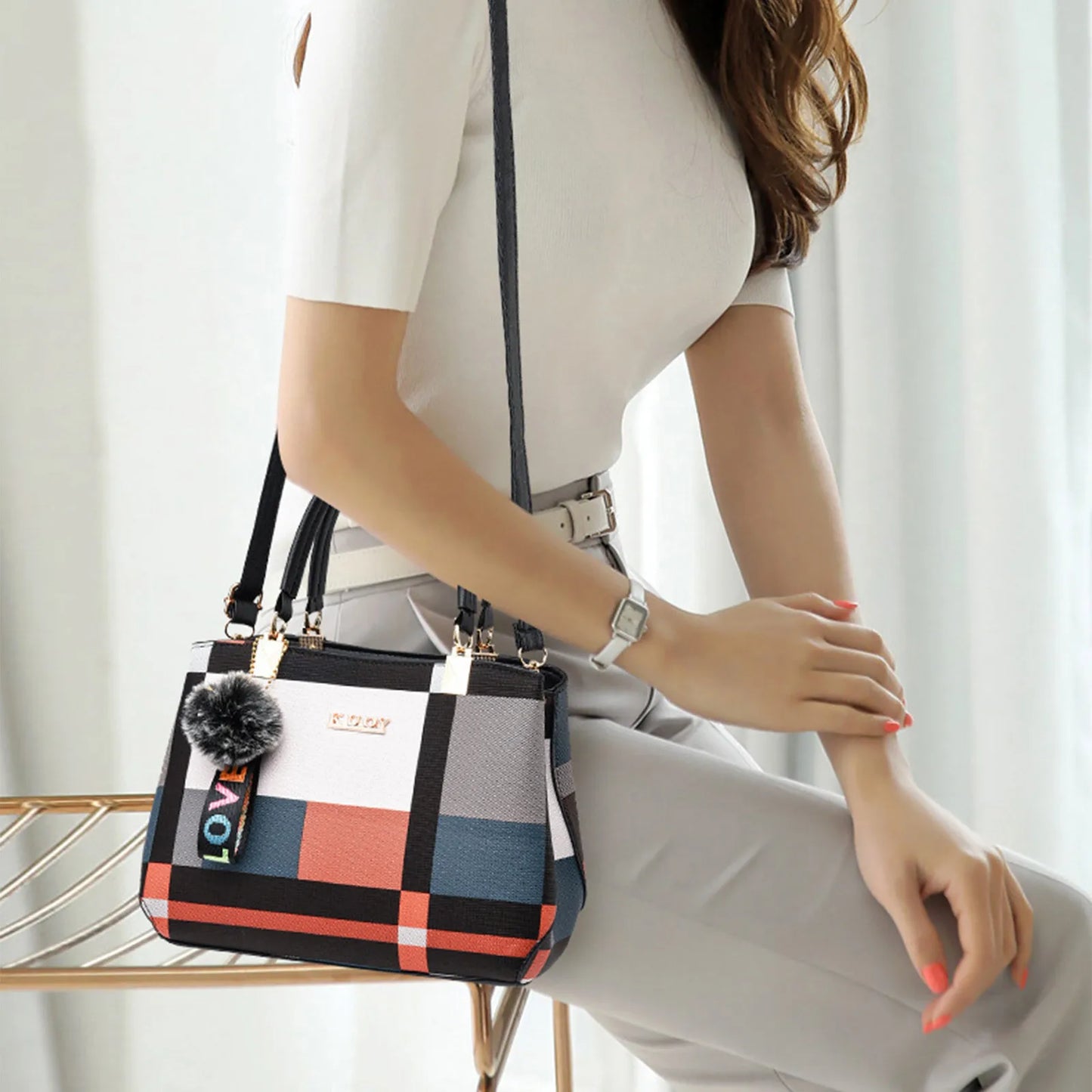 Bolsa Sophie Tiracolo em Couro