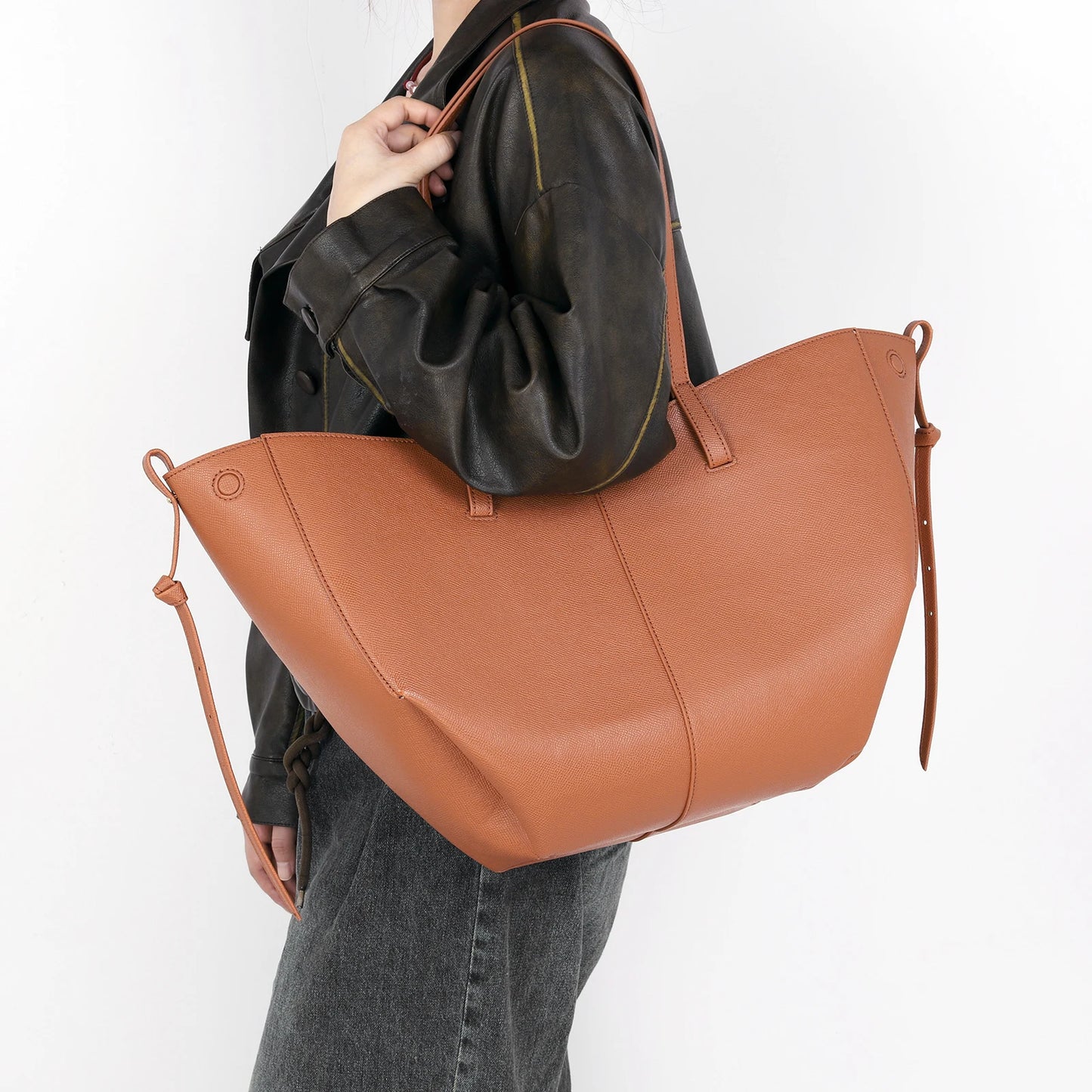 Bolsa Cowgirl Tote de Couro Grande