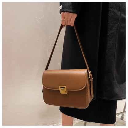 Bolsa Rowena Estilo Carteiro de Couro