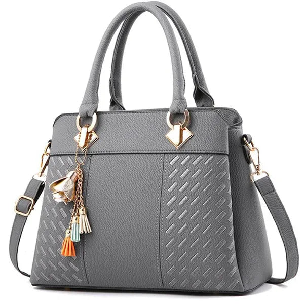 Bolsa Amelia Tote Transversal com Detalhe em Tassel
