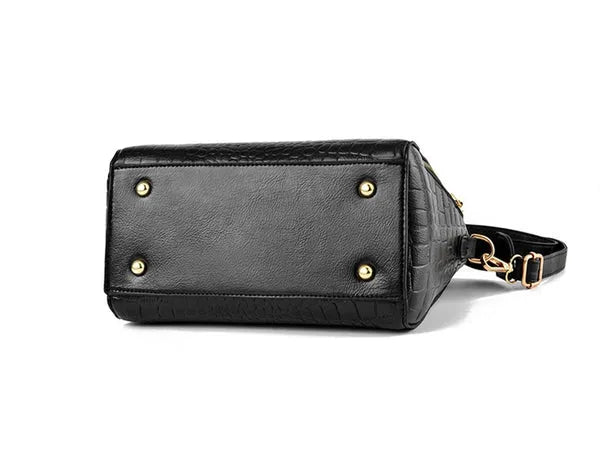 Bolsa Evelyn Feminina Tiracolo em Couro com Padrão Crocodilo