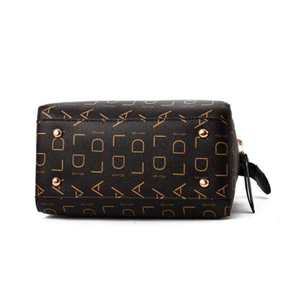 Bolsa Julia de Ombro de Couro com Tassel
