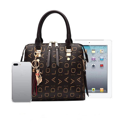 Bolsa Julia de Ombro de Couro com Tassel