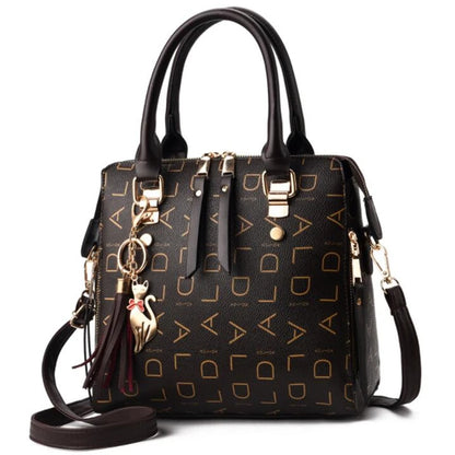 Bolsa Julia de Ombro de Couro com Tassel