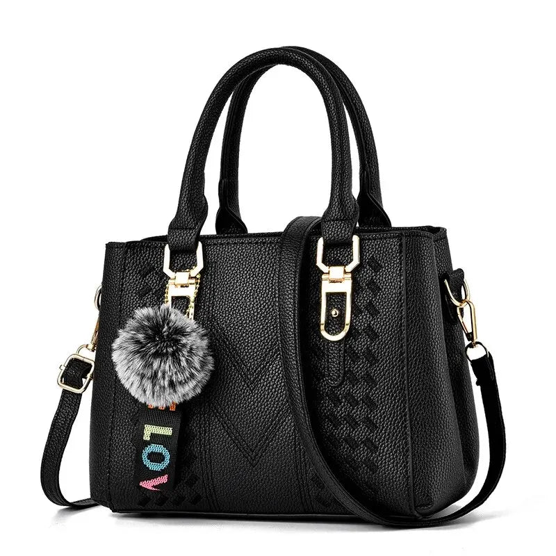 Bolsa Kristen Feminina Média Transversal com Bordado