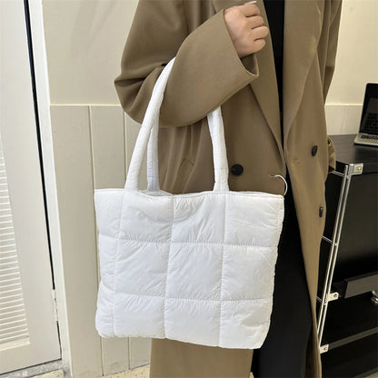 Bolsa Elara Puffer de Ombro Grande