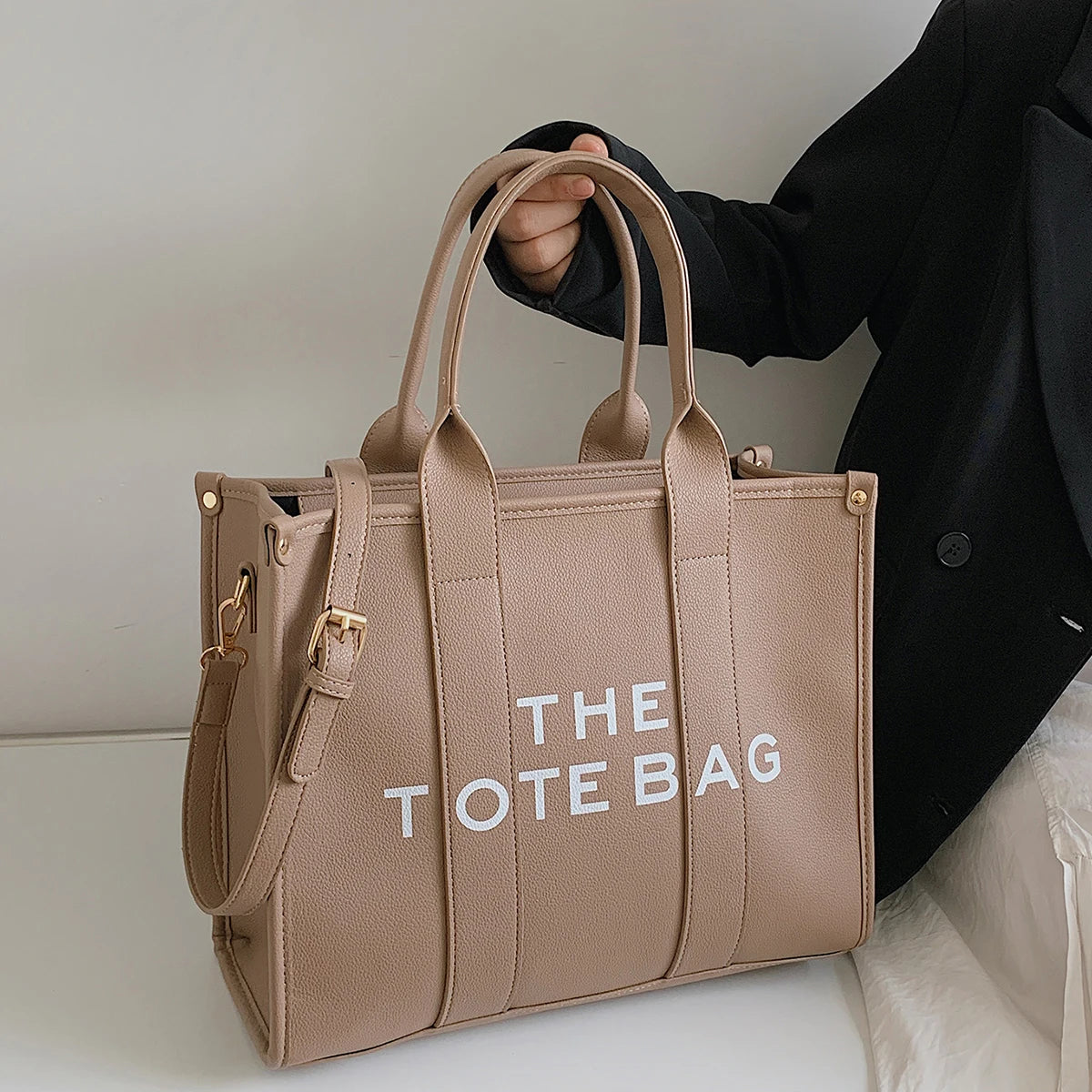 Bolsa The Tote Bag Grande de Ombro
