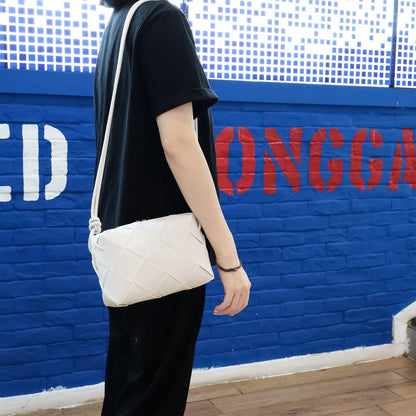 Bolsa Zadie Quilted Pequena de Couro Entrelaçado