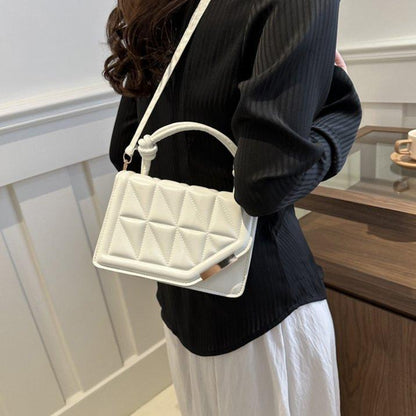 Bolsa Morgana Feminina de Couro com Padrão Xadrez