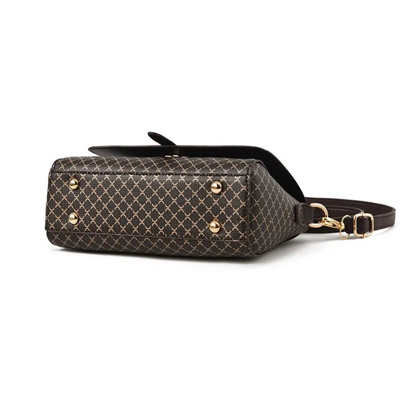 Bolsa Carteiro Luxo de Ombro Monograma - La Rouge